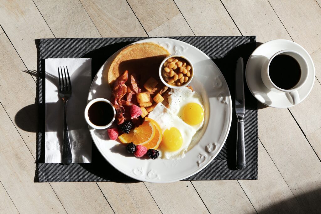 breakfast tray